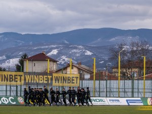 Ботев започна първия си лагер