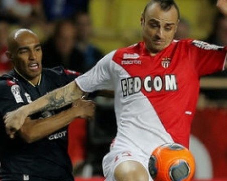 Попадение на Бербатов избрано за Гол на века