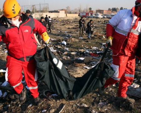 От Иран с първи доклад за причините за разбиването на самолета със 176 души