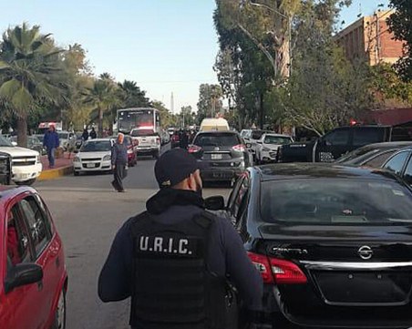 Дете откри стрелба, уби учителката си от колеж 