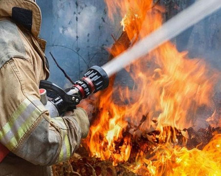 Експлозия в апартамент в Румъния, 40 евакуирани