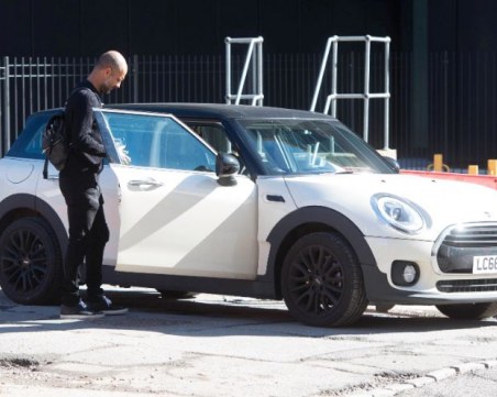 Как Пеп Гуардиола съсипа коли за половин милион паунда в Манчестър