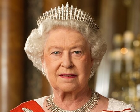 Какво реши кралица Елизабет II за съдбата на Хари и Меган?