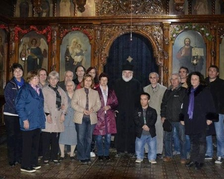 Българи от страната и чужбина даряват средства за изграждане на храм край Чирпан