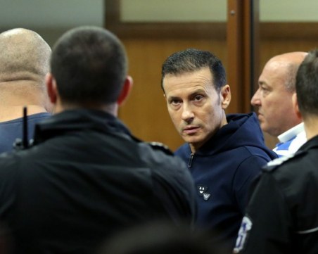 Делото срещу Миню Стайков отново отложено! Този път заради личен ангажимент