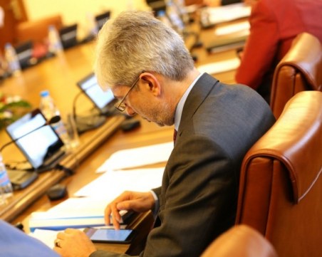 Вече има кандидат за поста на Нено Димов