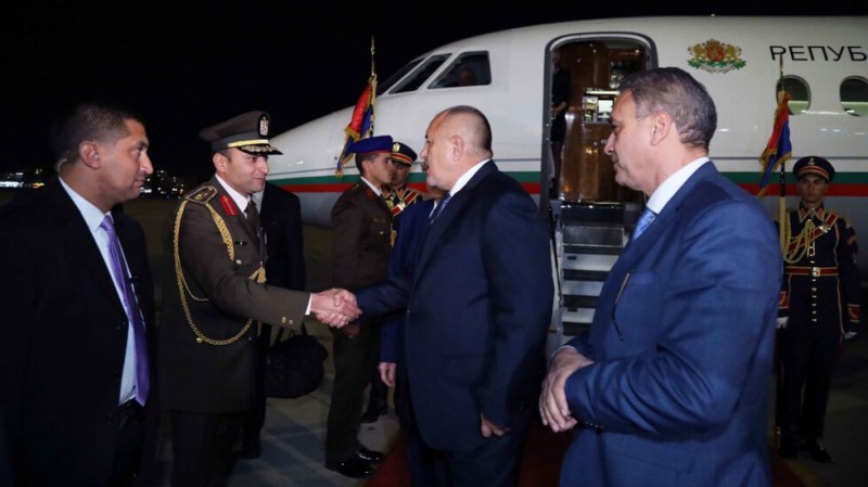 Борисов пристигна в Египет
