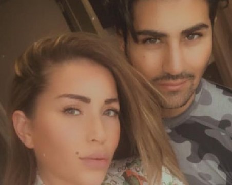 Енджи Касабие показа първа снимка на бебето