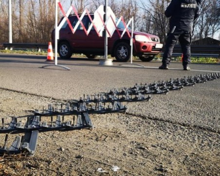 Полиция блокира всички изходи на Бургас