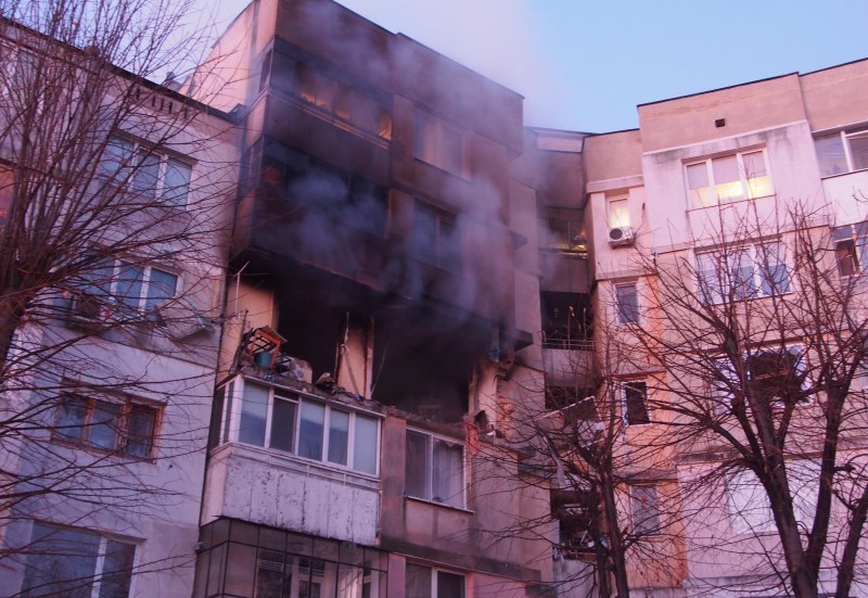 Влошило се е състоянието на пострадала при взрива във Варна