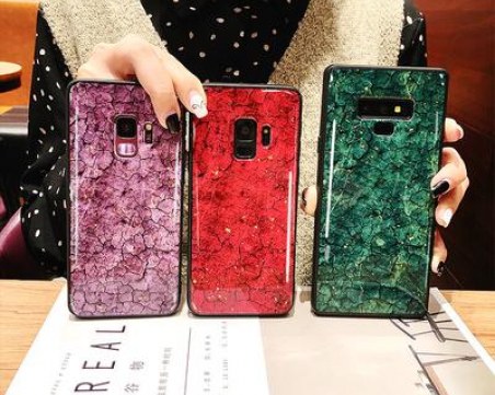 Масова измама: Поръчваш луксозен кейс за телефон, получаваш евтино менте