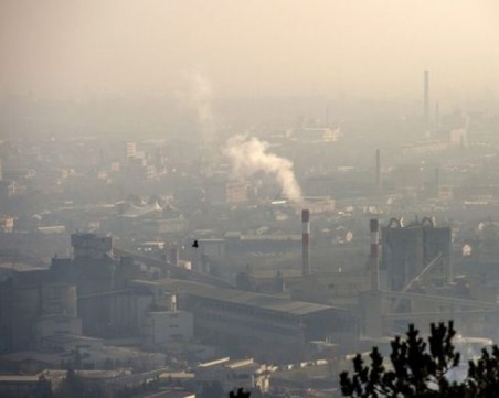 Ограничена видимост и мръсен въздух у нас