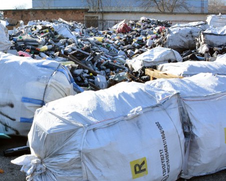 Заместник-министър е разрешил превоз на 25 000 тона отпадъци от Италия в България