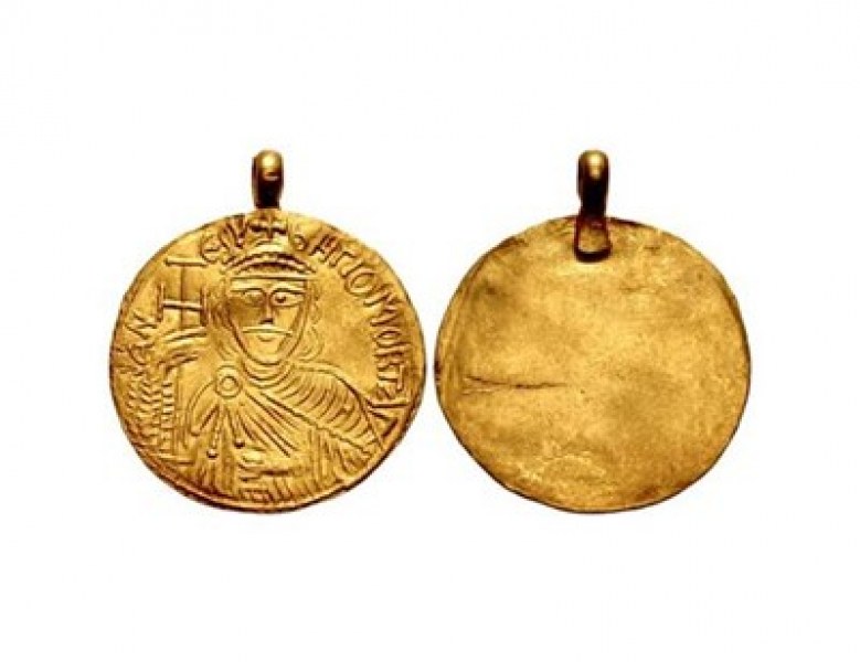 Фалшификат ли е медальонът на хан Омуртаг, пуснат на търг в Ню Йорк?