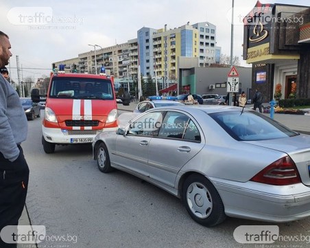 Тежка катастрофа в Кючука! На място има пожарна и линейка