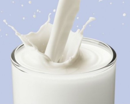 Какви са ползите от обезмасленото мляко?