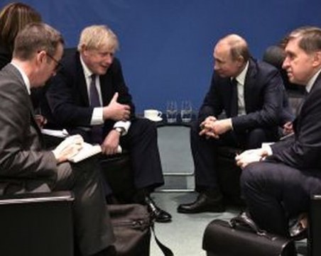 Борис Джонсън и Владимир Путин на първа среща, не успяха да се разберат