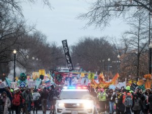 Хиляди жени на протест срещу Тръмп