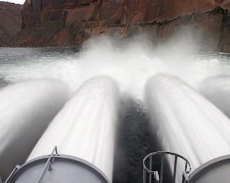 Кметът на Перник: Столичани да бъдат спокойни, няма да им ползваме водния ресурс