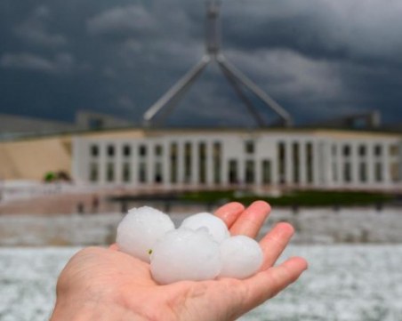 След опустошителните пожари: мощни градушки удариха Австралия