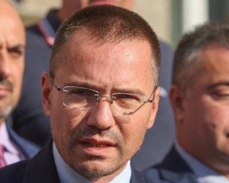 Взимат книжката на Джамбазки, ще плаща и глоба