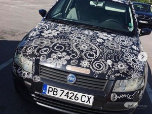 Изрисувана кола радва погледите на пловдивчани