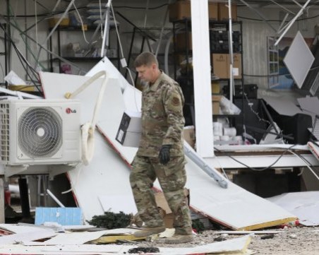 Няколко ракети се взривиха до посолството на САЩ в Багдад