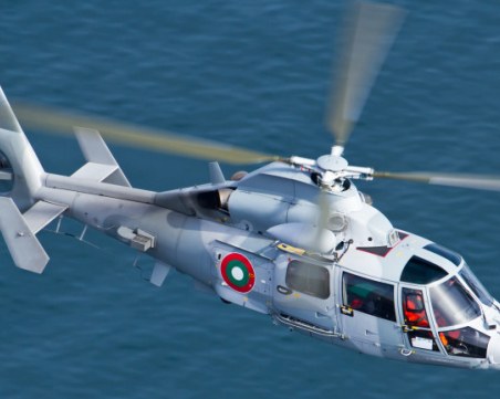 Превозиха по спешност родилка в кома с хеликоптер до Варна