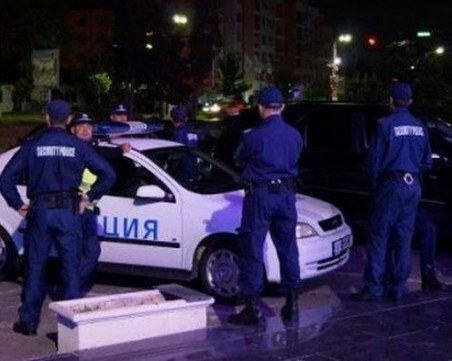Шофьори се засичаха, удариха и сбиха в София