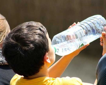 Какво трябва да пият децата?