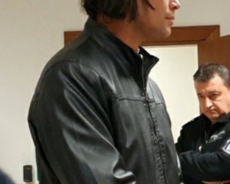 Валиумният изнасилвач остава за постоянно в ареста