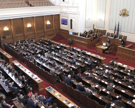 ДПС ще подкрепи вота, Атака ще мисли, а според ГЕРБ - 