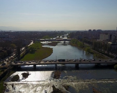 ВиК–Пловдив: Ограничихме водовземането от две помпени станции, пряка опасност за водата няма