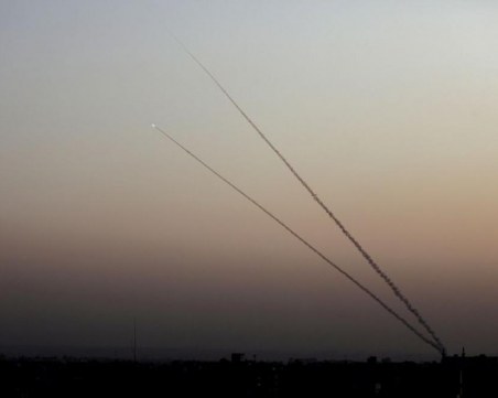 Пет ракети се взривиха до посолството на САЩ в Багдад