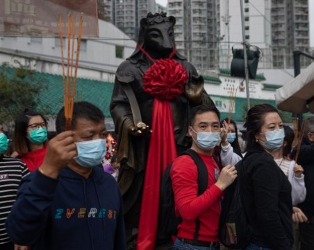 Трима българи са блокирани в китайския град Ухан