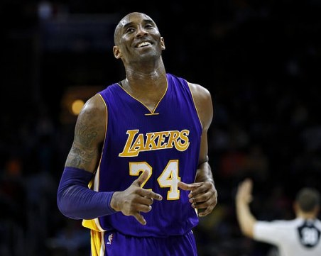 Целият свят скърби за легендата Коби Брайънт
