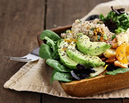 5 храни, които да ядете и 4, които да избягвате по време на менструация