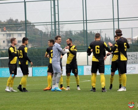 Ботев с контрола с Царско село в петък