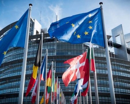 Европарламентът одобри Брекзит