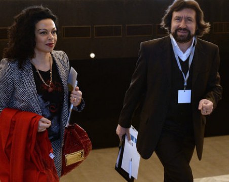 Цацаров поиска отнемане на имущество от Баневи за 140 милиона