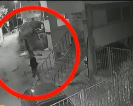 Абсурден обир във Варна: Апаш задигна бойлер и... четка за тоалетна