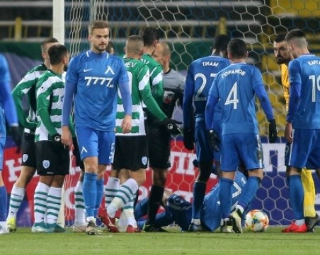 БФС глоби Левски, заплаши клуба с отнемане на точки