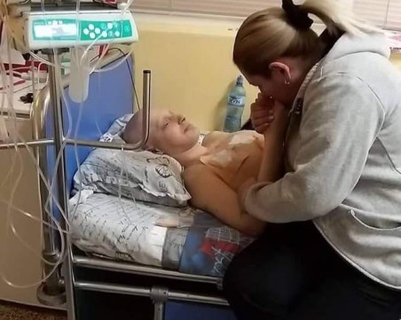 Пловдивчани подават ръка на Димитър! Момчето се нужда спешно от средства, за да живее