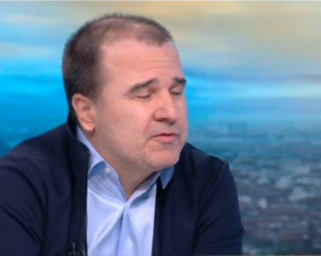 Цветомир Найденов: Всички председатели на Комисията по хазарта идваха в офиса