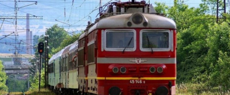 БДЖ променя разписанията на два бързи и четири пътнически влака