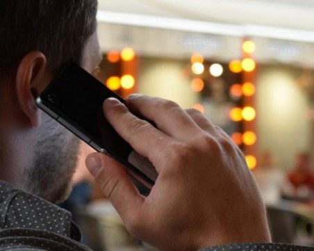 Спецпрокуратурата обвини шестима ало измамници, ужилили гръцки граждани