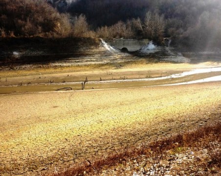 Суша и топла зима – как ще се отрази липсата на дъжд и сняг?