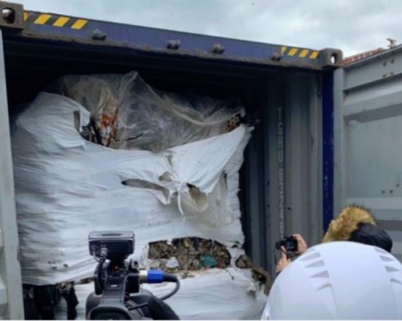 Гешев: 28 контейнера с отпадъци ще бъдат върнати в Италия