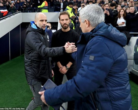 Специалния излъга Гуардиола, Тотнъм удари Сити