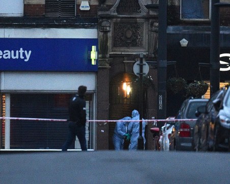 Трима са наръганите в Лондон, един е с опасност за живота